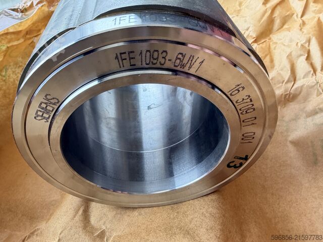 SIEMENS 1FE1093-6WV11-1BZ2-Z FZ616 3709 01 001 Synchronmotor 16,8–21,5 kW SIEMENS 1FE1093-6WV11-1BZ2-Z FZ616 3709 01 001 SILNIK SYNCHRONICZNY 16,8–21,5 kW SIEMENS 1FE1093-6WV11-1BZ2-Z FZ616 3709 01 001 SILNIK SYNCHRONICZNY 16,8–21,5 kW