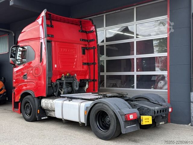 Standard tractor unit IVECO S-Way AS440S57 Intarder NAVI ACC 2xTank