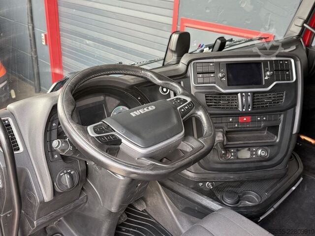 Standard tractor unit IVECO S-Way AS440S57 Intarder NAVI ACC 2xTank