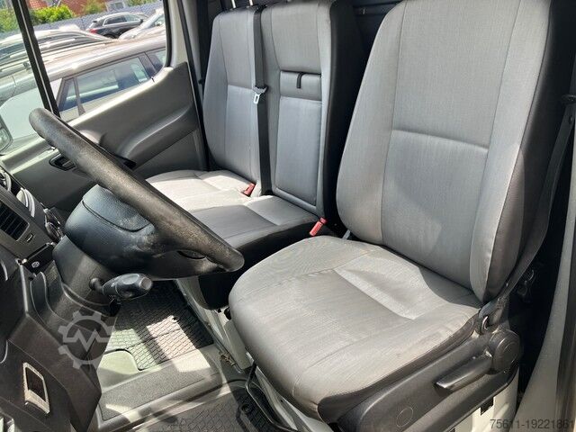 Refrigerator body van VW CRAFTER 35 FRISCHEDIENST 2° ATM: MOTOR NEU! L2H1