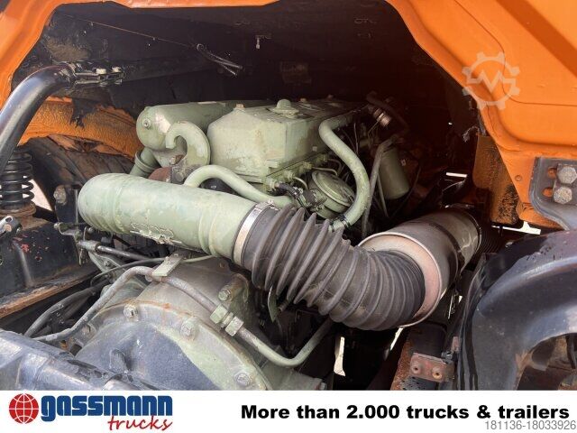 Kehrmaschine Mercedes-Benz 1617 C 4x2, Winterdienstausstattung