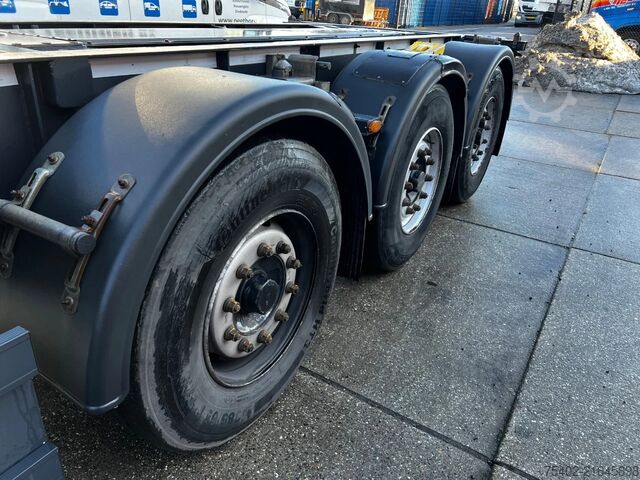 Container transport Renders F08FJ3HWSA Euro 800 3DFCST / Container Chassis ...