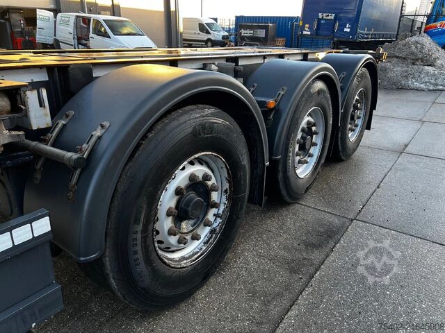 Container transport Renders F08FJ3HWSA 3DFCST / Container Chassis / 45FT / ...