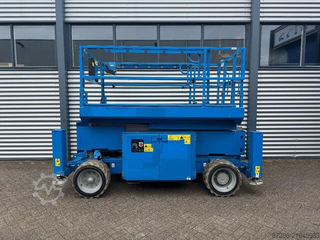 Articulated boom lift Genie GS2669DC Hoogwerker Schaarhoogwerker