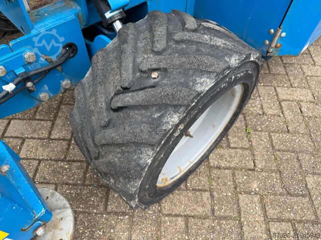 Scissor lift Genie GS3369RT Hoogwerker Schaarhoogwerker Ruwterrein