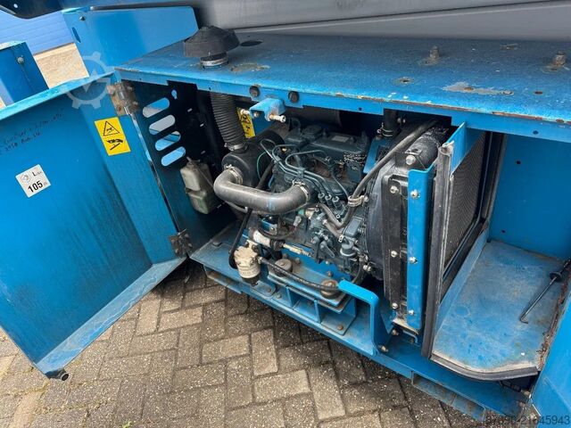 Scissor lift Genie GS3369RT Hoogwerker Schaarhoogwerker Ruwterrein