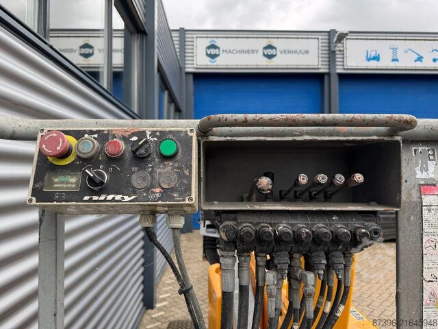Gelenkteleskoparbeitsbühne Niftylift HR12NE Hoogwerker Knikarmhoogwerker