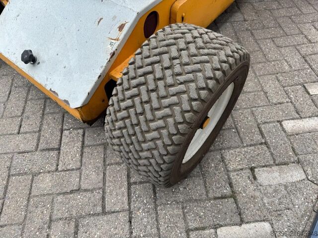 Gelenkteleskoparbeitsbühne Niftylift HR12NE Hoogwerker Knikarmhoogwerker