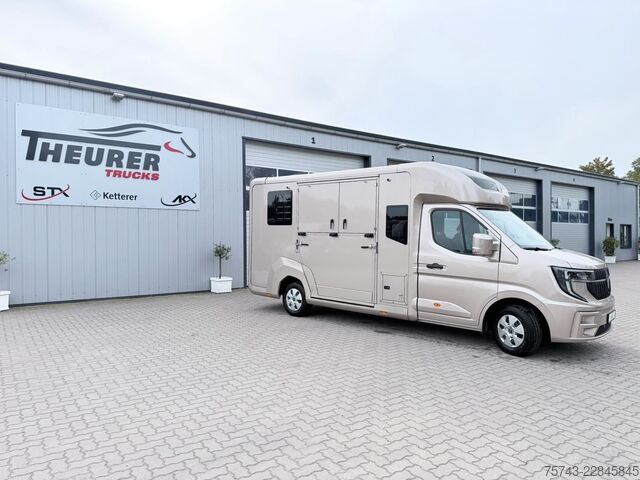 Livestock transporter RENAULT Master STX 5 Sitzer Haras ex. Lang