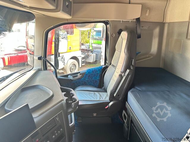 Standard SZM VOLVO FH500 6x2 Lift/Lenk Euro6 I-ParkCool ACC