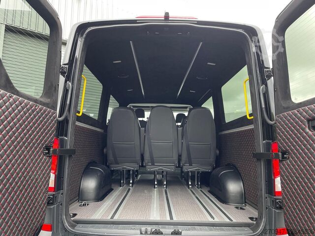 Minibus MAN TGE 3.180 Kombi L3H2 LEDER STANDH ACC NAVI SITZH