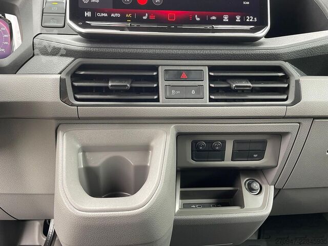 Minibus MAN TGE 3.180 Kombi L3H2 LEDER STANDH ACC NAVI SITZH
