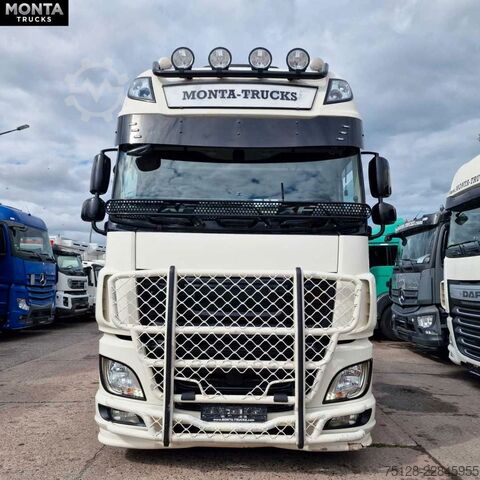 Volume tractor unit DAF 460, Retarder, Bullfänger, Limited Edition