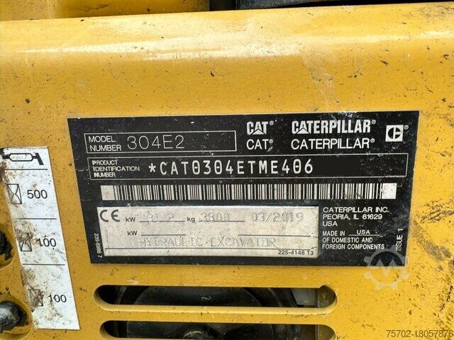 Mobile excavator Cat 304E2 Mobilkettenbagger