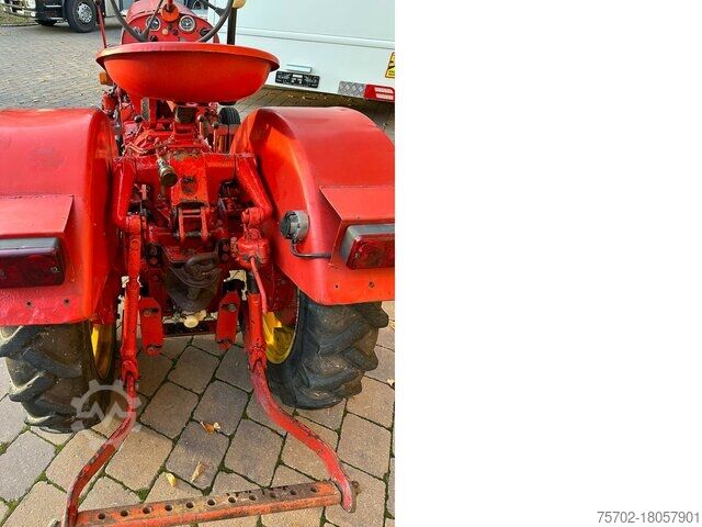 Hofschlepper Porsche Diesel AP22 Traktor