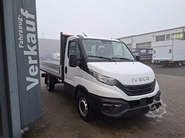 Transporter mit Pritsche & Plane IVECO Daily 35S14 Pritsche 3,5m / AHK / Klima
