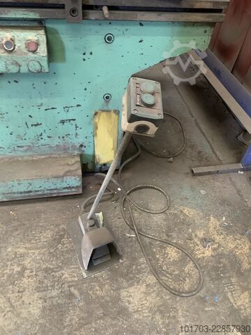 Hydraulische Abkantpresse Sagita Beyeler 200/4000