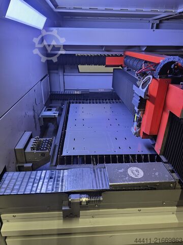 Laser cutting machine Bystronic ByAutonom 3015 4400 Watt