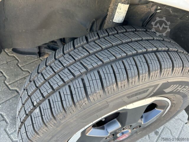 Kastenwagen Fiat Ducato 30 2.3 MultiJet L2 H2 / Navi / Camera / ...