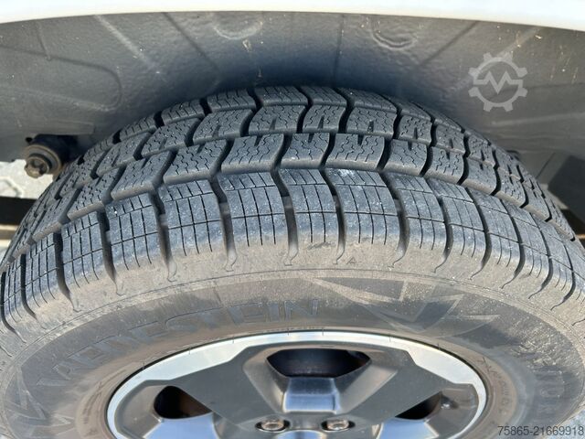 Kastenwagen Fiat Ducato 30 2.3 MultiJet L2 H2 / Navi / Camera / ...