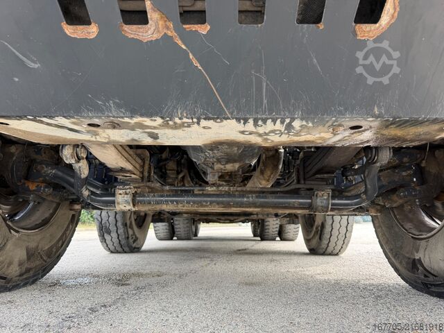 Betonmischer LKW Iveco TRAKKER 450