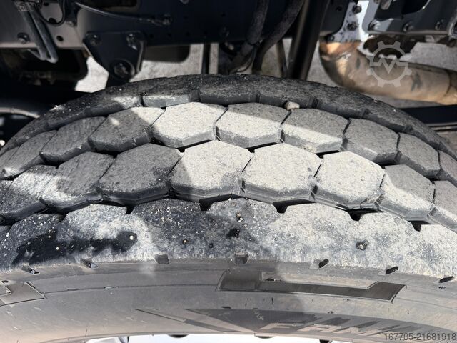 Betonmischer LKW Iveco TRAKKER 450