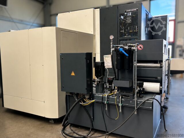 Universal-Bearbeitungszentrum DMG MORI DMC 65 MonoBlock mit RS3