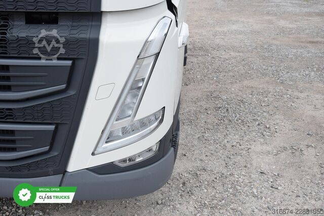 Standard tractor unit VOLVO FH 500 Globetrotter XL