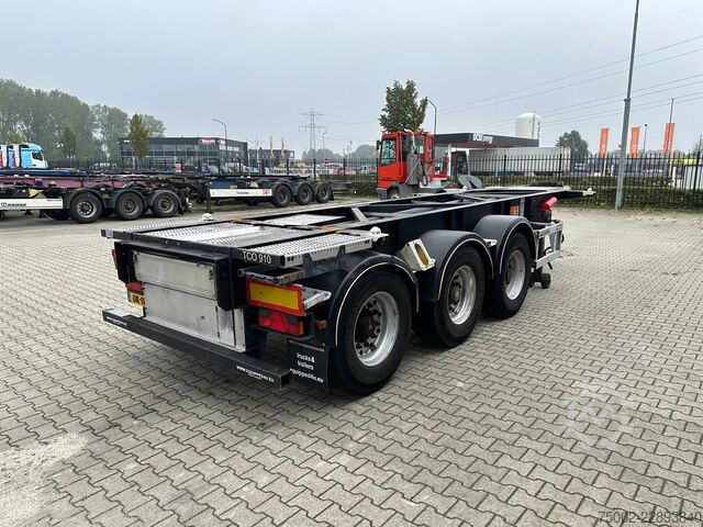 Containertransport Van Hool 20FT ADR CHASSIS / empty weight 3.300kg / SAF D...