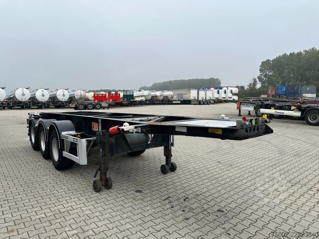 Containertransport Van Hool 20FT ADR CHASSIS / empty weight 3.300kg / SAF D...