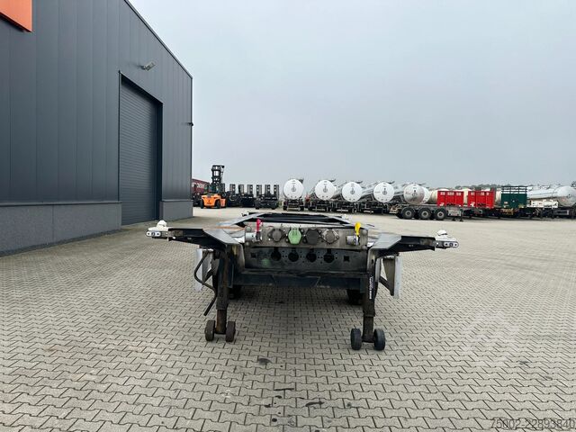 Containertransport Van Hool 20FT ADR CHASSIS / empty weight 3.300kg / SAF D...