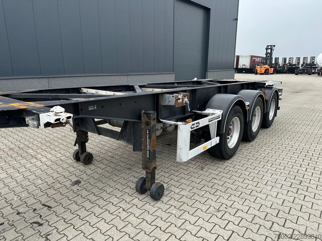 Containertransport Van Hool 20FT ADR CHASSIS / empty weight 3.300kg / SAF D...