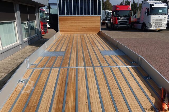 Autotransporter DAF XF 430 FA 4x2 Oprijvrachtwagen