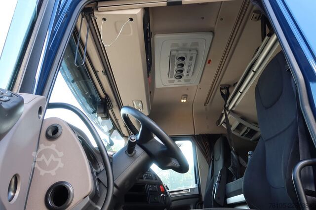 Autotransporter DAF XF 430 FA 4x2 Oprijvrachtwagen
