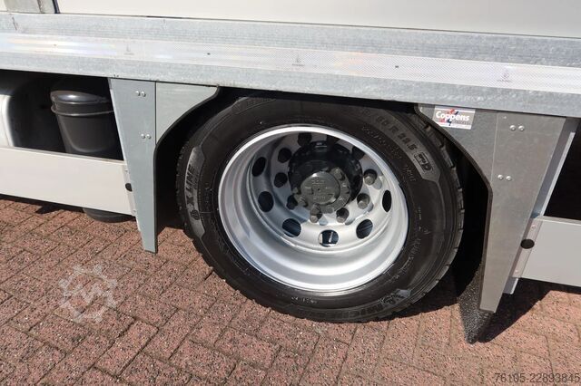 Autotransporter DAF XF 430 FA 4x2 Oprijvrachtwagen