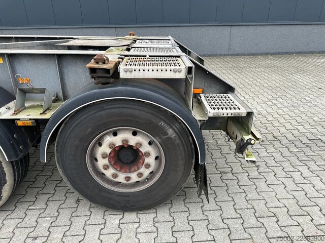 Containertransport Van Hool 20FT ADR CHASSIS / galvanized / MB DISC / 2x li...
