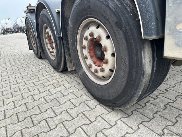 Containertransport Van Hool 20FT ADR CHASSIS / galvanized / MB DISC / 2x li...