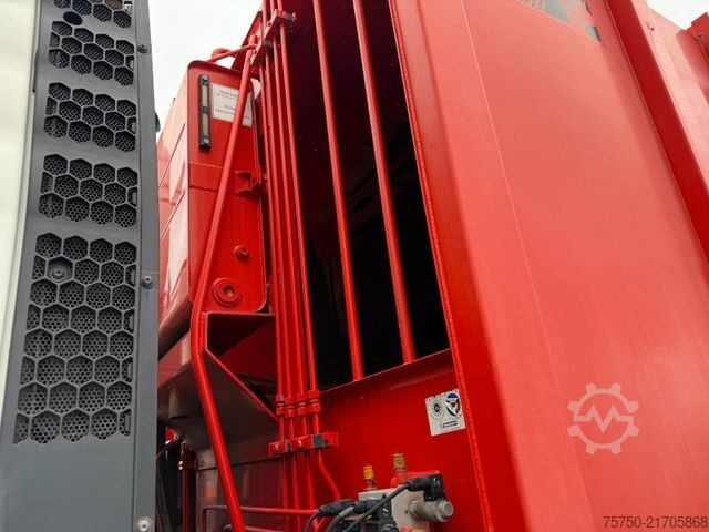 Garbage truck MAN 26.320 6x2 Zoeller Medium X2EC 23