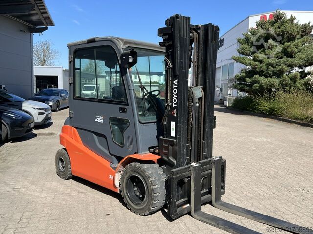 Elektro 4 Rad-Stapler Toyota 8 FBMT 45