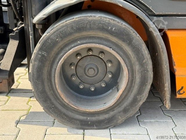 Electric 4-wheel forklift Still R60-30