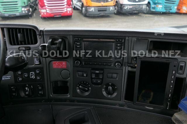 Roll-off tipper truck SCANIA P370 Abrollkipper Meiller Lift-/Lenkachse Kamera