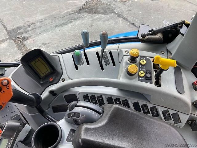 Tractor New Holland T7.175