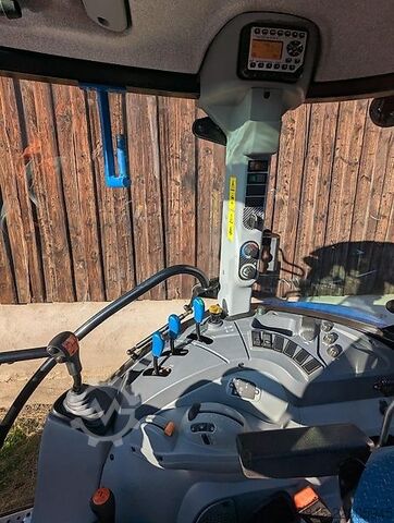 Tractor New Holland T4.85 S