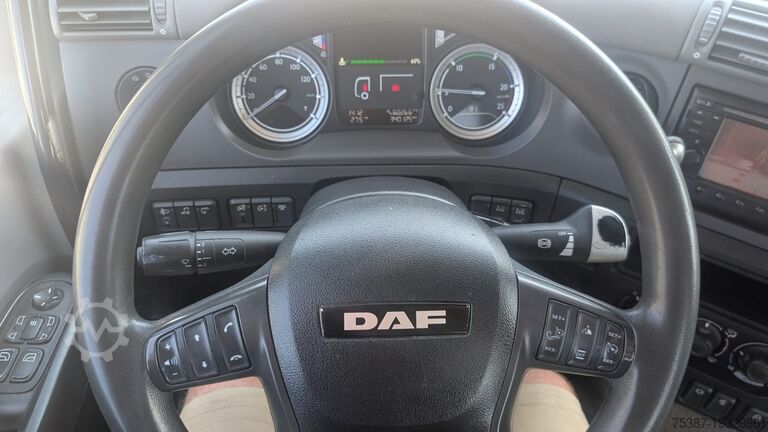 Truck chassis DAF CF