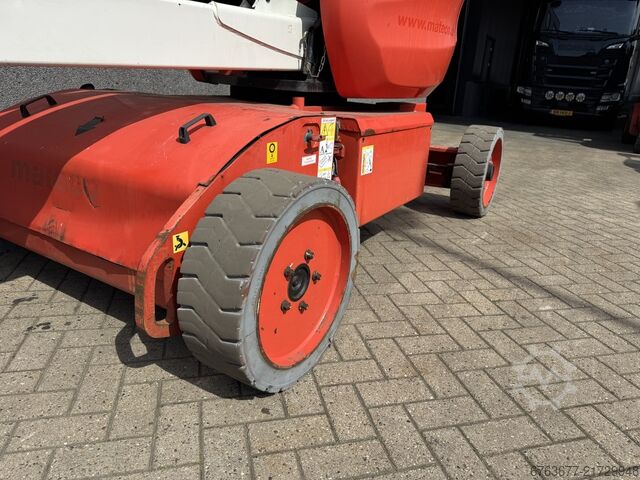 Manitou 150 AETJL Bi Energy Articulating Boom Lift / Work Platform 2015, 15.40 m Working Height MANITOU 150 AETJL Bi Energy Knikarmhoogwerker / Arbeitsbuhne 2015 15,40M Werkhoogte
