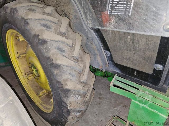 Traktor John Deere 1850 A