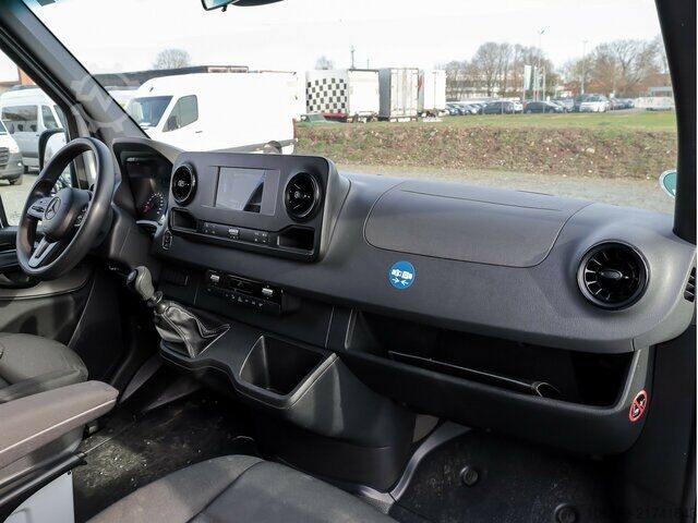 Van Mercedes-Benz Sprinter 317 CDI Kombi,Rollstuhllift,8Sitze