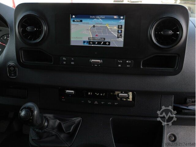 Van Mercedes-Benz Sprinter 317 CDI Kombi,Rollstuhllift,8Sitze