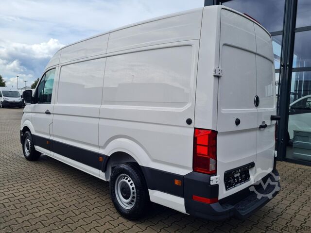High top van VW Crafter 35 Kasten TDI MR L3H3 KLIMA AHK
