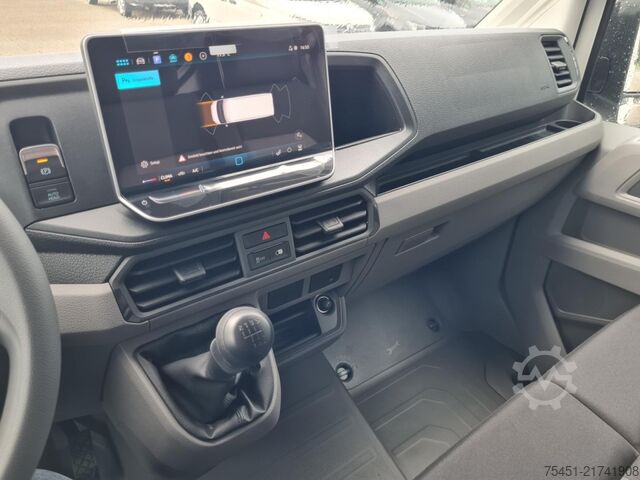 High top van VW Crafter 35 Kasten TDI MR L3H3 KLIMA AHK